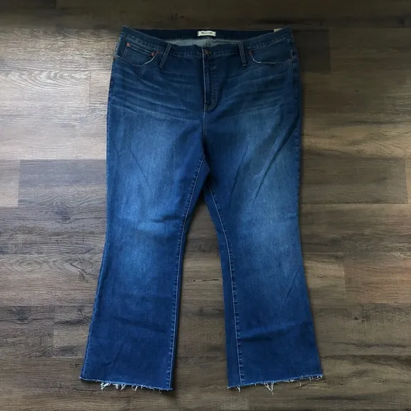 NWT Madewell Tall Cali Demi Boot Jeans Preston Wash Raw Hem Size 37 US 24 L4299