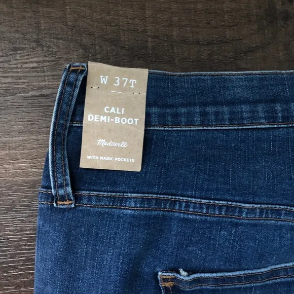 NWT Madewell Tall Cali Demi Boot Jeans Preston Wash Raw Hem Size 37 US 24 L4299