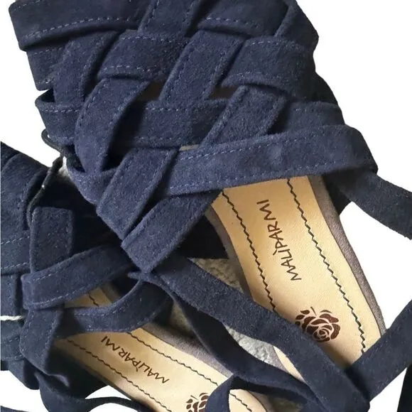 NWT Maliparmi Women's Navy Suede ankle wrap flat Sandals size 37/ 6.5 US