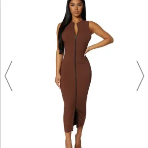 NWT NAkED WARDROBE SNATCHED ON THE LOWDRESS Size S
