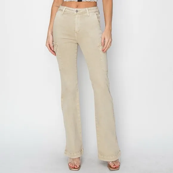 NWT RISEN PLUS   REG Size Cream High Rise Side Slit Bootcut Cargo Pocket Jeans
