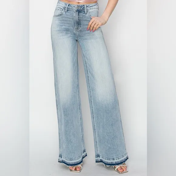 NWT Risen PLUS   REG Size High Rise Light Wash Raw Release Hem Wide Leg Jeans