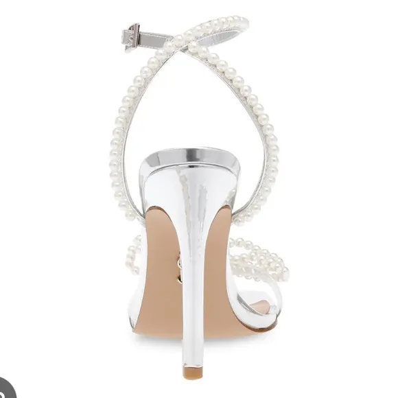 NWT Steve Madden Unleashed-P Pearl Bow Wrap Around Heel Sandals Size 10.
