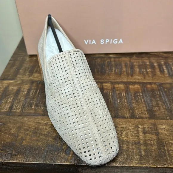 NWT Via Spiga Sz 8 Suede Leather Perforated Baudelaire Block Heel SlipOn Loafers