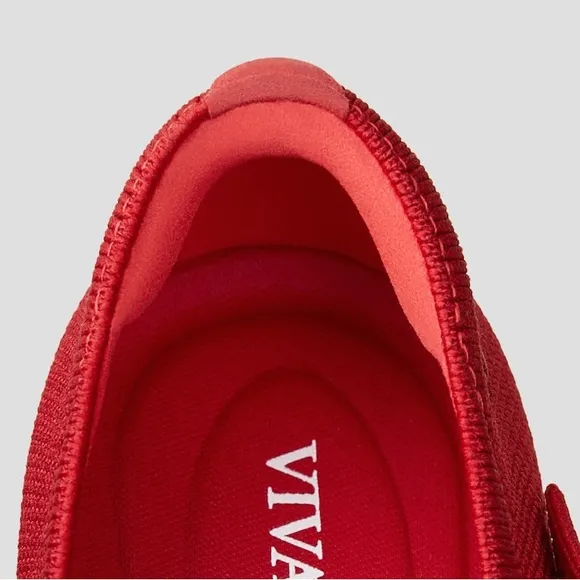 NWT VIVAIA Pointed-toe Mary-Jane Ballet Flats (Maria) in Ruby Red