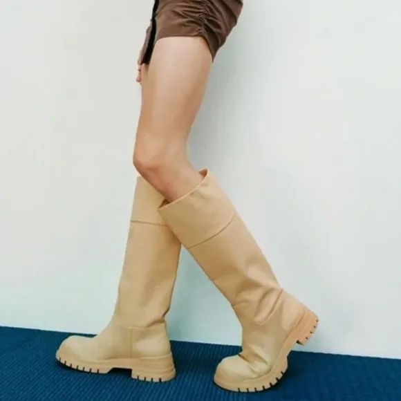 NWT Zara waxed flat knee high boots/ 6.5