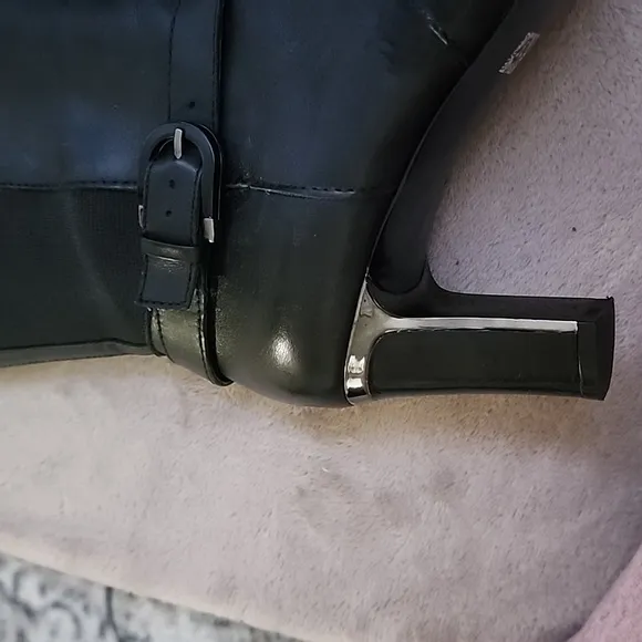 NWT.Anne klein Aksybella High Heel Boots 6.5 Black .