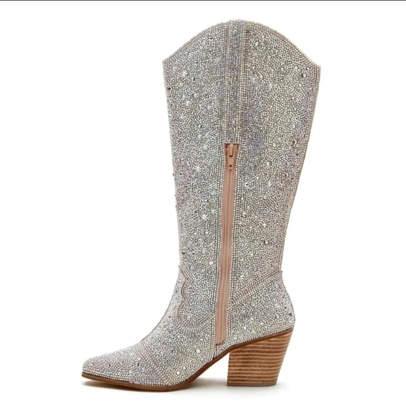 NWTs, Women's Silver Rhinestone Cowboy Boots