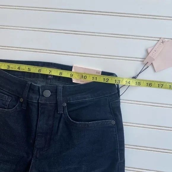 NYDJ Alina Jeans in Quentin Size: 00 NEW