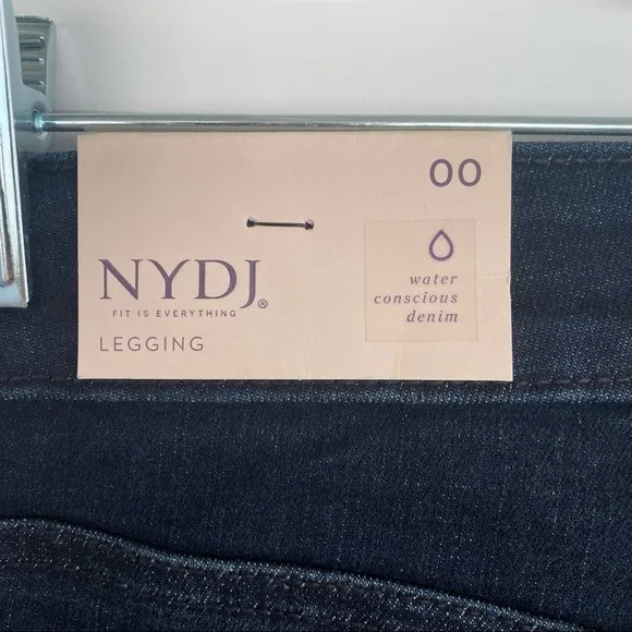 NYDJ Alina Jeans in Quentin Size: 00 NEW