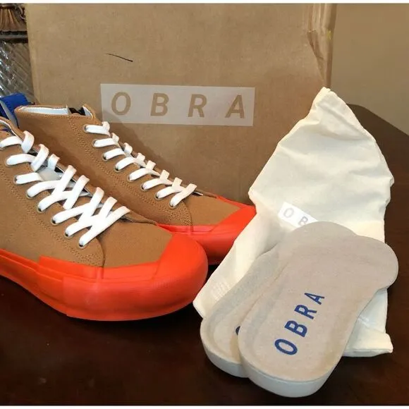 OBRA - NWT - M Sz 7.5 (40.5) &quot;Utility Artistry&quot; Hightop Sneaker in Brown Sugar
