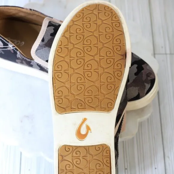 Olu Kai Size 8.5 Pehuea Pa'i camouflage canvas slip on loafer sneaker womens