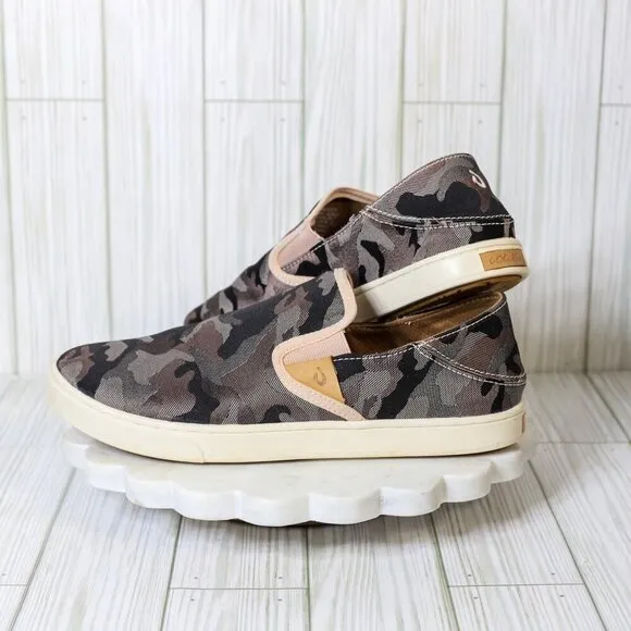 Olu Kai Size 8.5 Pehuea Pa'i camouflage canvas slip on loafer sneaker womens