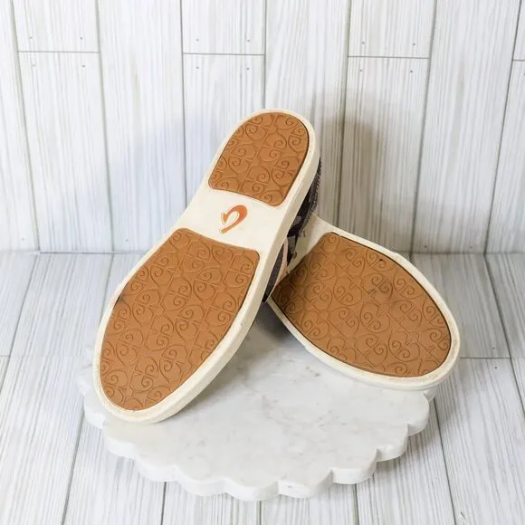 Olu Kai Size 8.5 Pehuea Pa'i camouflage canvas slip on loafer sneaker womens