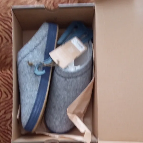 OluKai Hamani Hulu Loafers Comfortable Shearling Mule Slippers Slip-Ons