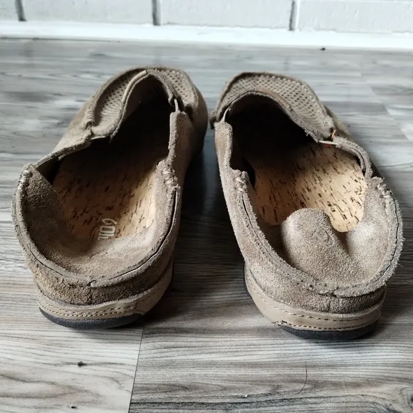 Olukai Moloa Kohana Slip-On Light Brown Suede Loafers Men's Size 9.5