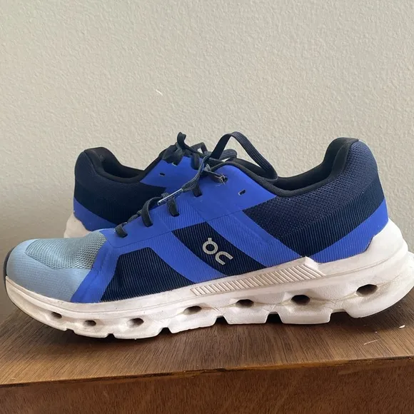 On Running Cloudrunner Speedboard Blue Running Shoes, Women’s 10