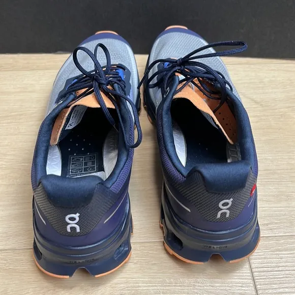 On Running Cloudvista low-top sneakers Midnight/Copper SIZE 8 US WOMENS