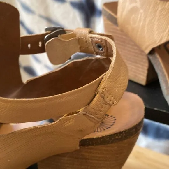 OTBT ankle wrap sandals