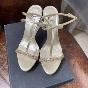 Pelle Moda gold braided ankle heel sandals 8
