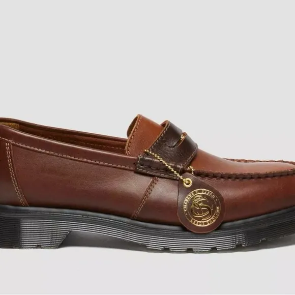 Penton Leather Loafer Dr. Martens
