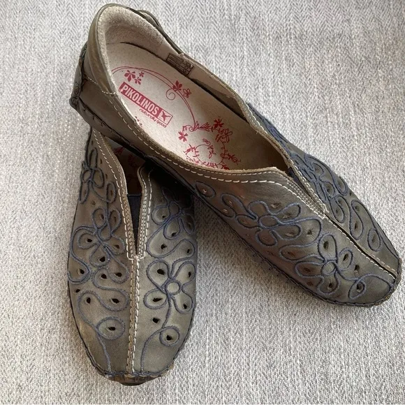 Pikolinos Leather Slip On Flats Perforated Embroidered Comfort Non-Slip 9/9.5