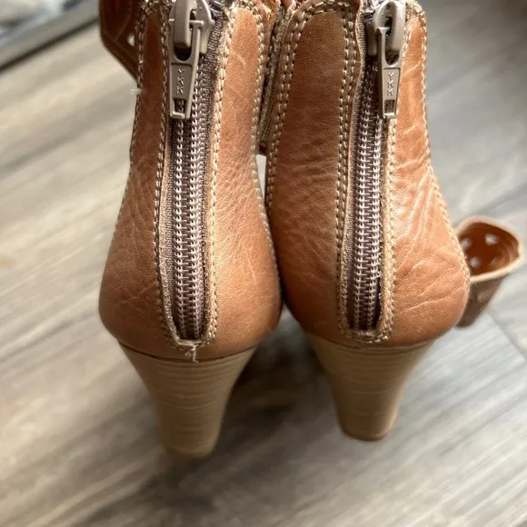 Pikolinos Tan Leather Ankle Wrap Kitten Heel Sandals |
