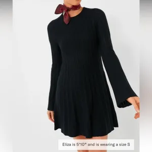 POMANDER PLACEBlack Adi Knit Dress