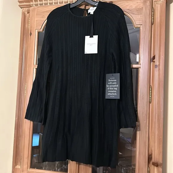POMANDER PLACEBlack Adi Knit Dress
