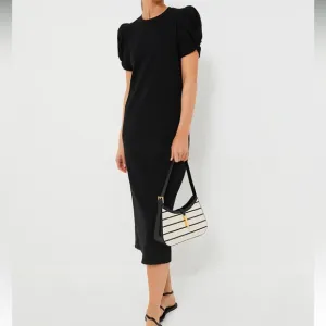 POMANDER PLACEBlack Short Sleeve Vesty Maxi Dress
