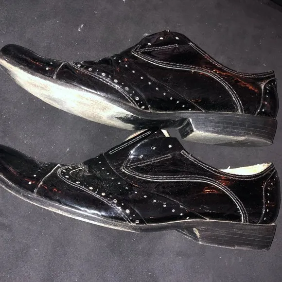 POUR LA VICTOIRE Black Patent Leather Pull On Brogue Loafers