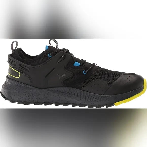 PUMA👣 Pacer Future Trail Sneakers in Black/Gray mens size 11