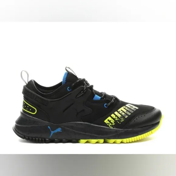 PUMA👣 Pacer Future Trail Sneakers in Black/Gray mens size 11