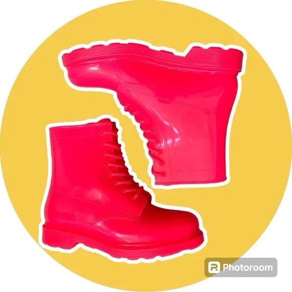 Qupid vika all pink everything neon pink jelly combat boots bright lights 8