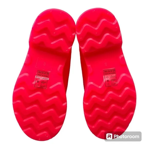 Qupid vika all pink everything neon pink jelly combat boots bright lights 8