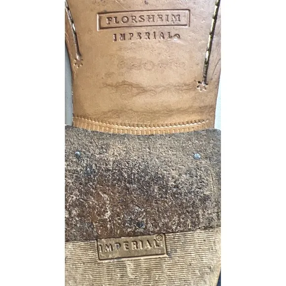 Rare FLORSHEIM &quot;Baxley&quot; Cream Ornamented Strap Leather Loafers 12 D Pre-Owned