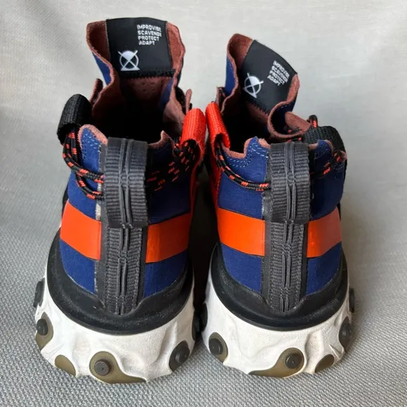 *RARE NIKES* React Runner in Blue Void Team Orange - Men’s 7.5 / Women’s 9.5