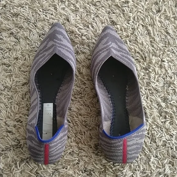 RARE Retired Rothy’s Rothys The Point Gray Zebra Luxury Ballet Flats sz 5