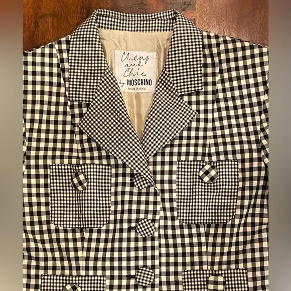 Rare Vintage Moschino Cheap N’ Chic Cropped Blazer