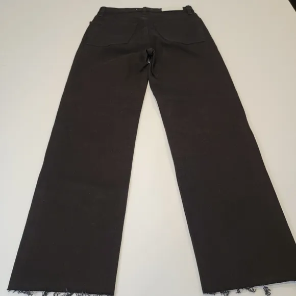 Re/Done 70's High-Rise Stove Pipe Crop Jean Jet Black Raw Hem Size 26 NWT!