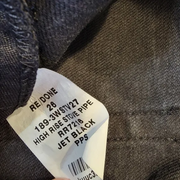 Re/Done 70's High-Rise Stove Pipe Crop Jean Jet Black Raw Hem Size 26 NWT!