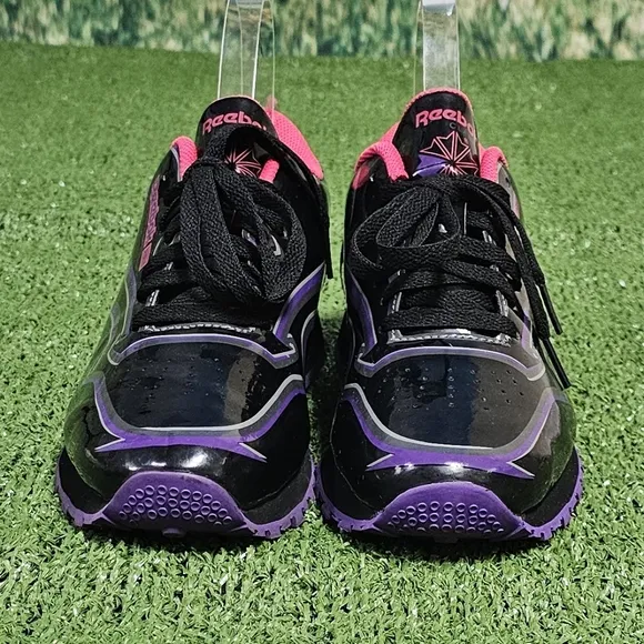REEBOK | CLASSICS PATENT LEATHER SNEAKERS