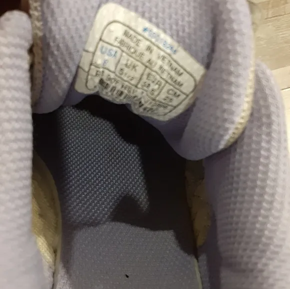 Reebok Trail Grey Sneakers Size 8