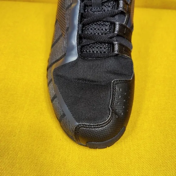 Reebok ZigWild Traio 6 Trail Triple Black Running Sneakers Mens Shoe Size 11