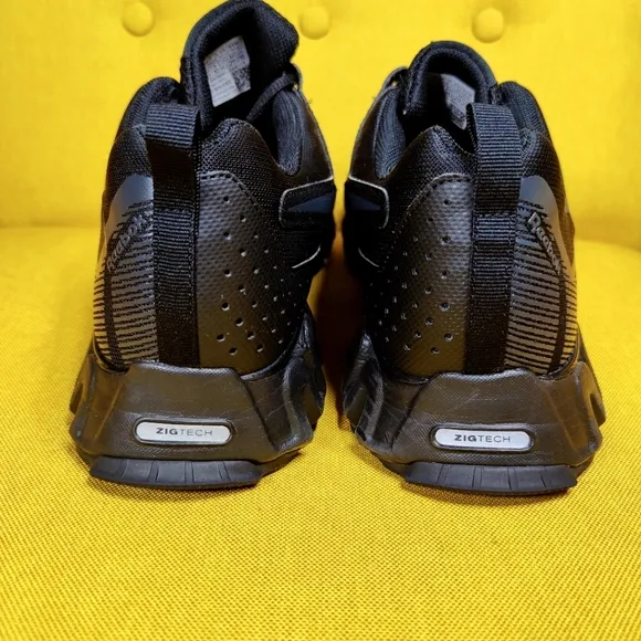 Reebok ZigWild Traio 6 Trail Triple Black Running Sneakers Mens Shoe Size 11