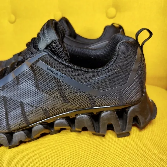 Reebok ZigWild Traio 6 Trail Triple Black Running Sneakers Mens Shoe Size 11