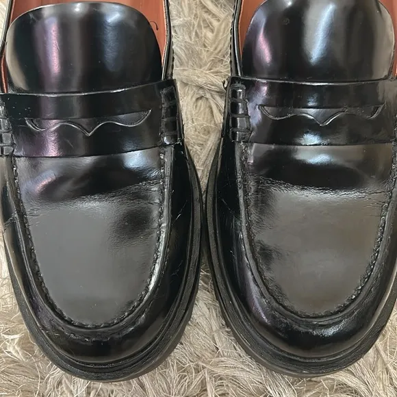 Reformation Agathea Black Leather Chunky Lug Sole Penny Loafers size 8 AS-IS