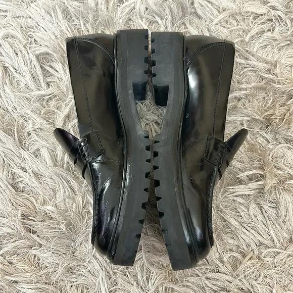 Reformation Agathea Black Leather Chunky Lug Sole Penny Loafers size 8 AS-IS