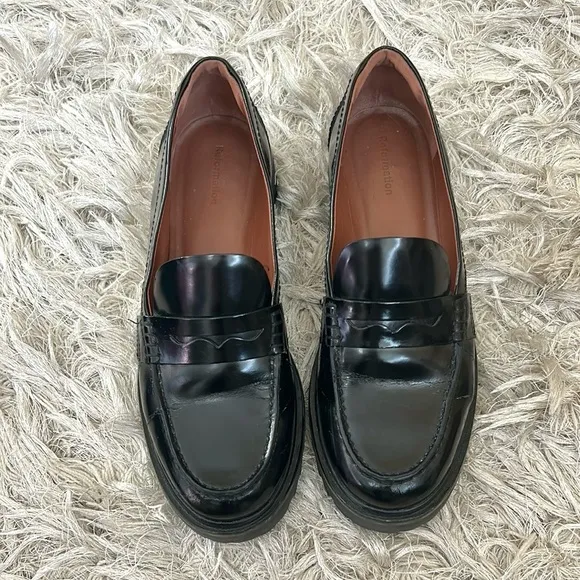 Reformation Agathea Black Leather Chunky Lug Sole Penny Loafers size 8 AS-IS