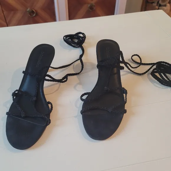 Reformation Suede Porto Kitten Heel Sandals in Black